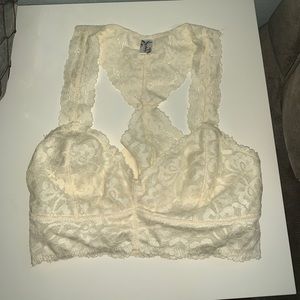NEVER WORN BEFORE free people lace bralette!